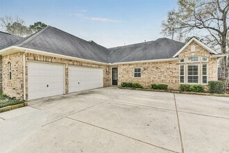 2 Sagestone in Conroe, TX - Building Photo - Building Photo