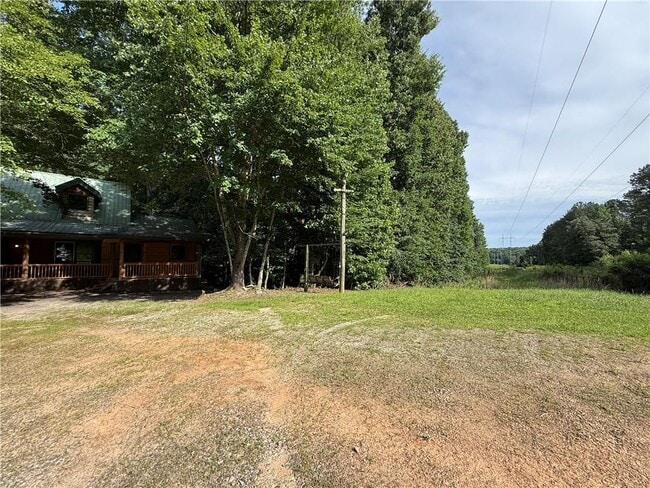 property at 2405 Mountain Rd