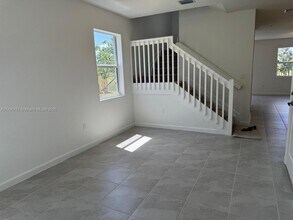 18422 SW 2nd St in Pembroke Pines, FL - Building Photo - Building Photo