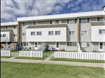 property at 2908-116A 116a Ave NW