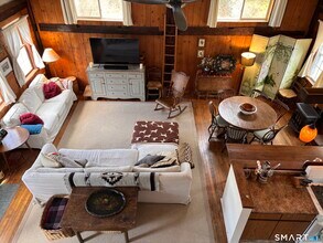 16 Wilbur Rd in Washington, CT - Building Photo - Building Photo