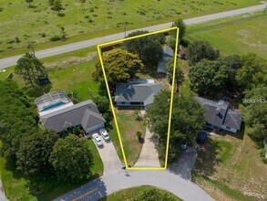 9910 Janette Ln in Clermont, FL - Building Photo - Building Photo