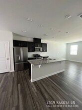 2519 Kasota Ln in Raleigh, NC - Building Photo - Building Photo