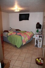 296 W 1100 N, Unit 1 in Logan, UT - Foto de edificio - Building Photo