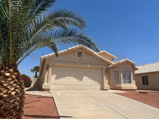 property at 6246 W Blackhawk Dr
