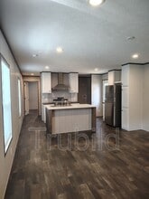 11 Poole Cir in Ellenwood, GA - Foto de edificio - Building Photo