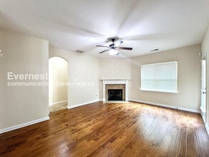 6057 Abigail Bluffs Dr in Memphis, TN - Building Photo - Building Photo