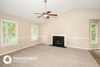 54 Betty Ln in Douglasville, GA - Building Photo - Building Photo