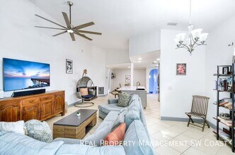 27020 Adriana Cir in Bonita Springs, FL - Building Photo - Building Photo