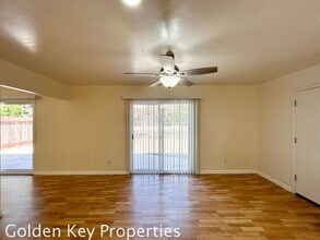 940 Edwina Way in Encinitas, CA - Building Photo - Building Photo