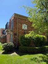 620 E Lincoln Ave in Royal Oak, MI - Building Photo