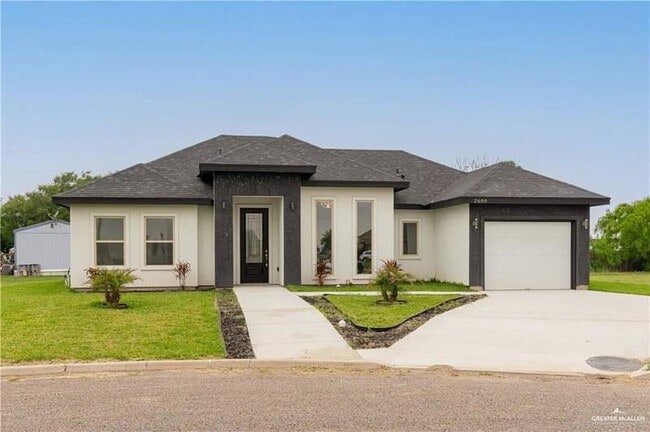 property at 2600 Vivien Dr