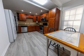 836 Dent St in Garland, TX - Building Photo - Building Photo