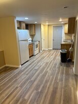 20427 W Clark Ave Apt 11, Unit Apt 11 in Galesville, WI - Building Photo
