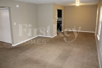 4366 Village Trace Ct in Indianapolis, IN - Building Photo - Building Photo