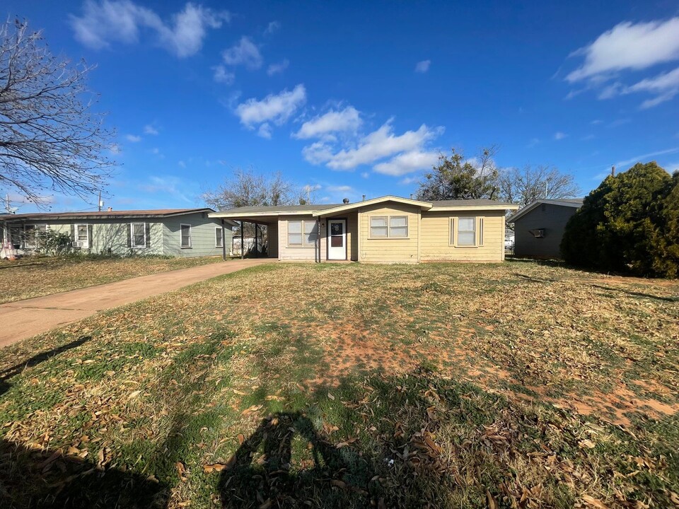 5326 Durango Dr in Abilene, TX - Building Photo