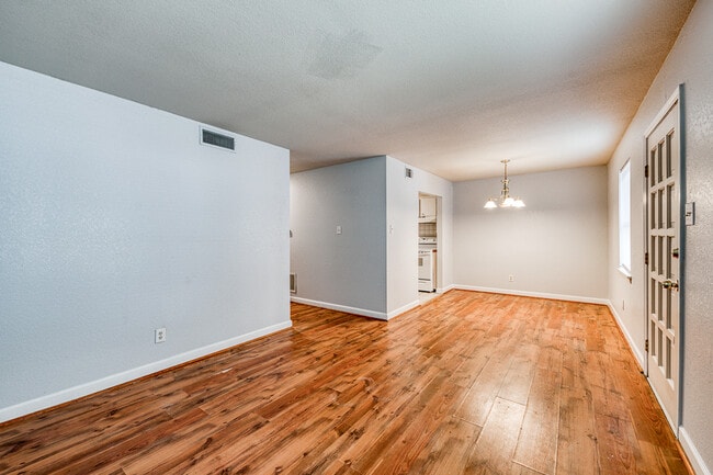 601 Mimi Ln in Little Rock, AR - Building Photo - Building Photo