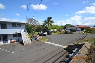 94-508 Farrington Hwy in Waipahu, HI - Building Photo - Building Photo