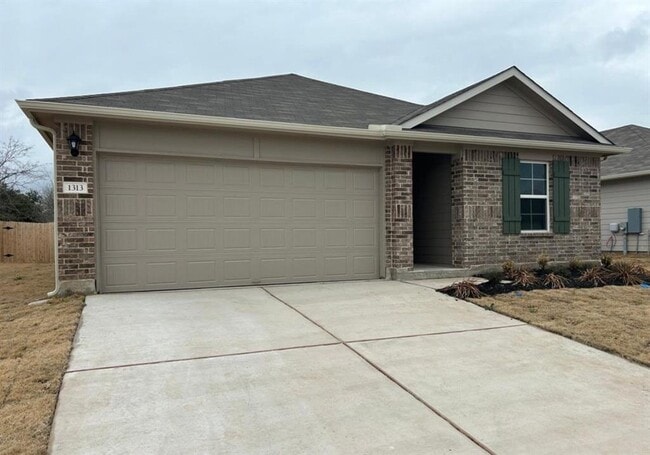 property at 1313 Camden Ln