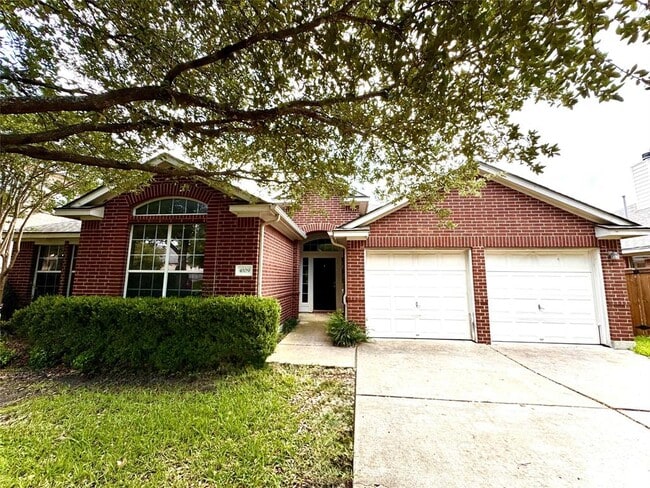 property at 4109 Hidden View Ct