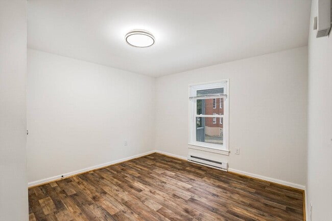 112 Sunnyside St in Staunton, VA - Building Photo - Building Photo