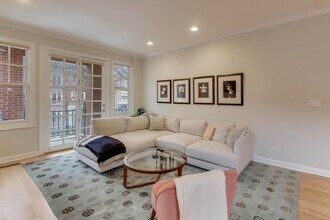 1725 N Mohawk St in Chicago, IL - Building Photo - Building Photo