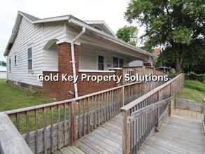 2321 Noble St in Anderson, IN - Building Photo - Building Photo