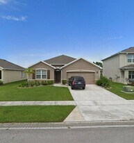 3222 Trinity Cir in Fort Pierce, FL - Building Photo