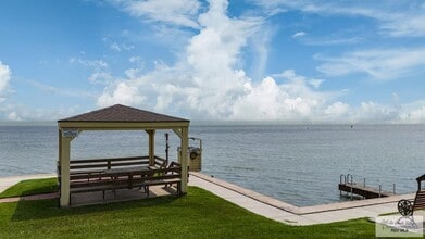 77 Santa Isabel Blvd in Laguna Vista, TX - Building Photo - Building Photo