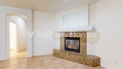 43448 Askew Dr in Maricopa, AZ - Building Photo - Building Photo