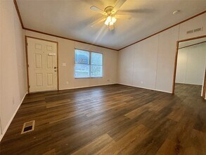 14532 Enchanted View Ct in Willis, TX - Building Photo - Building Photo