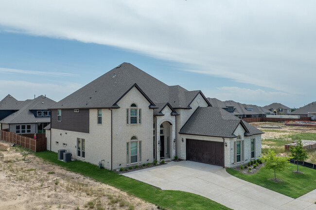 High Country in Burleson, TX - Building Photo - Building Photo