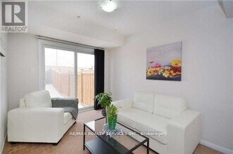 49 Mercedes Rd in Brampton, ON - Building Photo - Building Photo