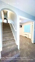 1723 N 137th St in Seattle, WA - Building Photo - Building Photo