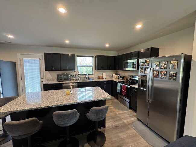 278 Utica Bnd Ct in Seneca, SC - Building Photo - Building Photo