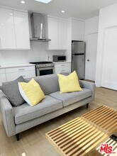 2650 Tilden Ave in Los Angeles, CA - Building Photo - Building Photo