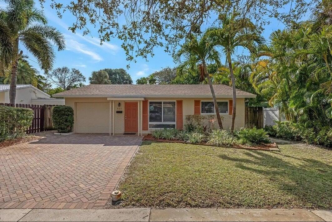 830 SW 18th St in Fort Lauderdale, FL - Building Photo