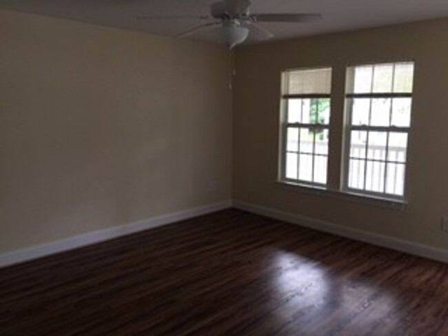 1116 Greenwood Ave in Wilmington, NC - Foto de edificio - Building Photo