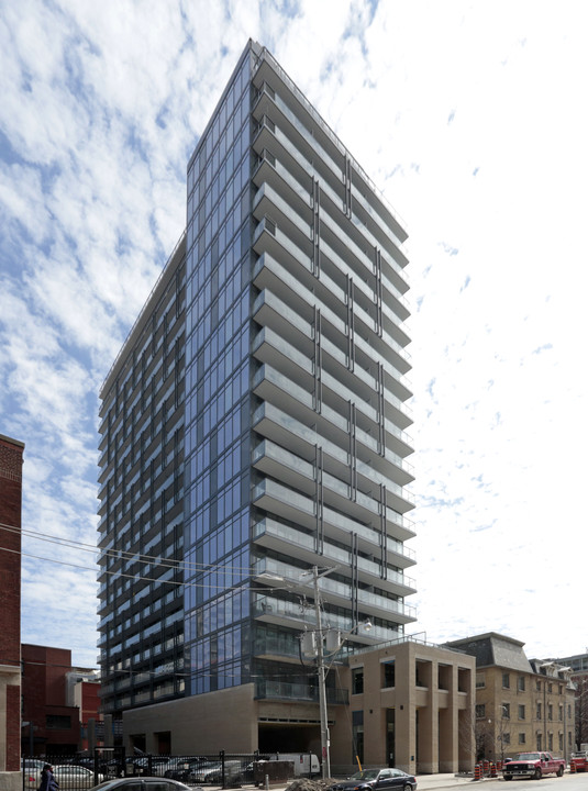 Post House Condominiums in Toronto, ON - Building Photo