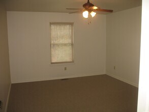 401 Chickasha Dr in Cherokee Village, AR - Building Photo - Building Photo