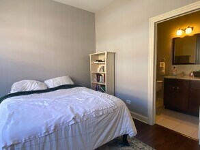 1312 N Claremont Ave in Chicago, IL - Building Photo - Building Photo