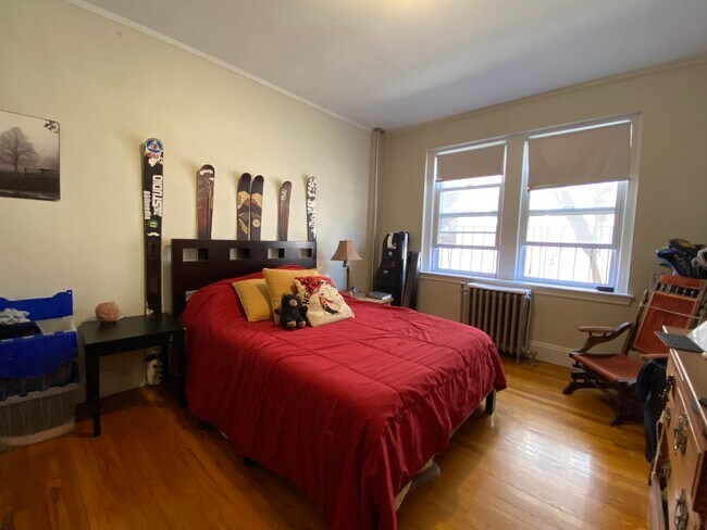 93 Strathmore Rd, Unit 3 in Boston, MA - Building Photo - Building Photo