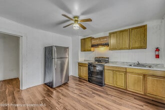 2528 Boulevard Ave in Scranton, PA - Building Photo - Building Photo