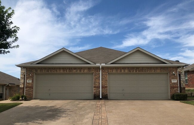 property at 1017 Newcastle Dr