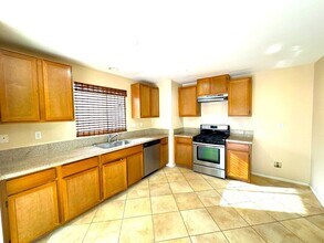 37159 Gallery Ln in Beaumont, CA - Building Photo - Building Photo