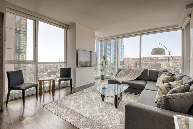 1300 Boul. René-Lévesque O in Montréal, QC - Building Photo - Building Photo