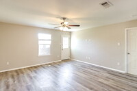 5809 Mirror Ridge Dr in Fort Worth, TX - Building Photo - Building Photo