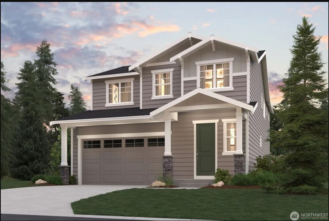 3940 McCormick Vlg Dr in Bremerton, WA - Building Photo