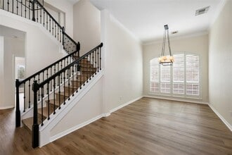 2512 Rio Mesa Dr in Austin, TX - Building Photo - Building Photo