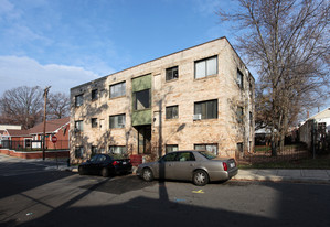 5100 Bass Pl SE Apartments